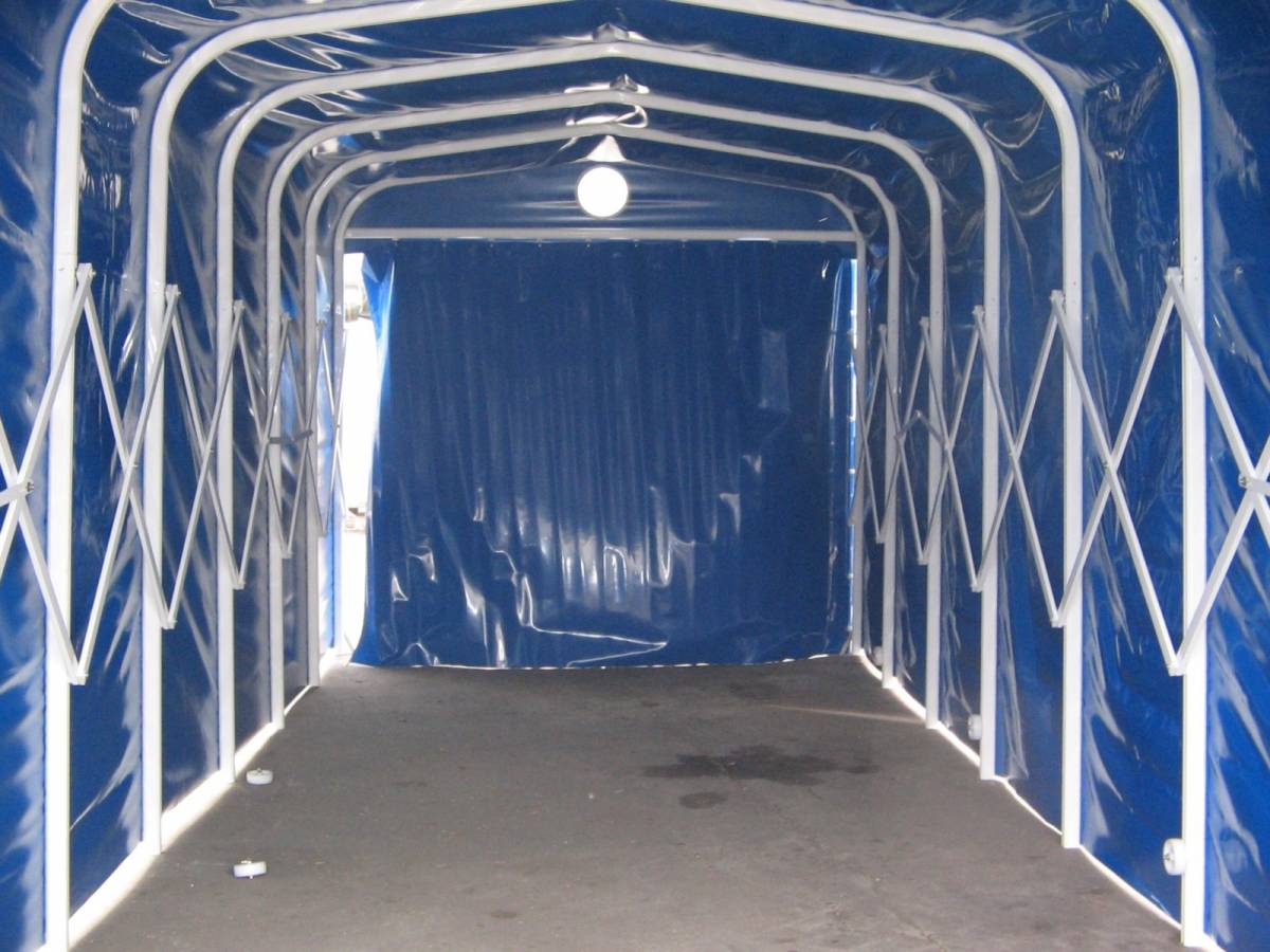 intérieur du tunnel de 3 m x 8,40 m
