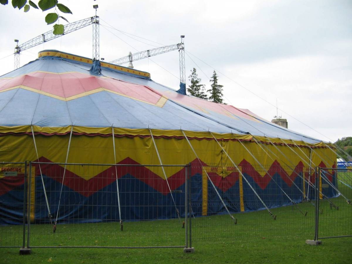 location chapiteau de cirque