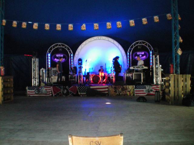 Location de chapiteaux et de gradins pour évènements à Toulouse en Haute-Garonne